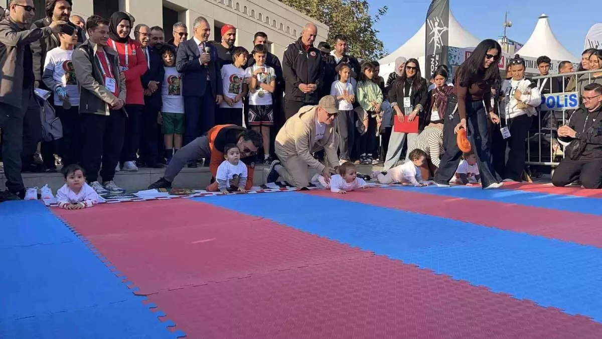 Osmaniye\'de kaybedeni olmayan maraton düzenlendi