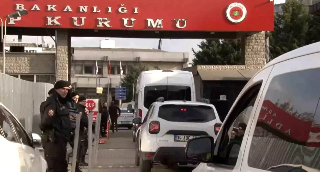 Fenerbahçe Başkanı Saran Adliyeye İfade Verdi