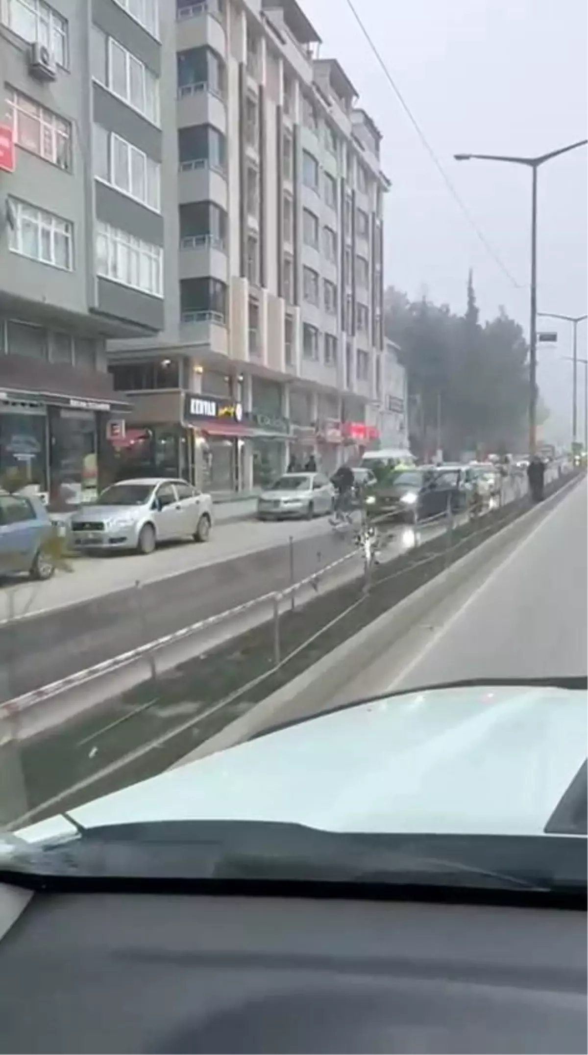 Boyabat\'ta Zincirleme Trafik Kazası