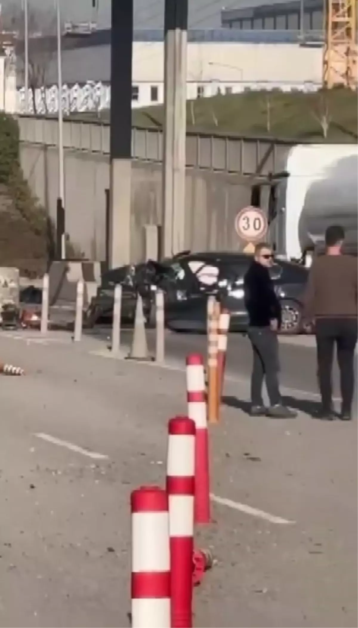 Kocaeli\'de Feci Kaza: Anne ve Oğul Hayatını Kaybetti