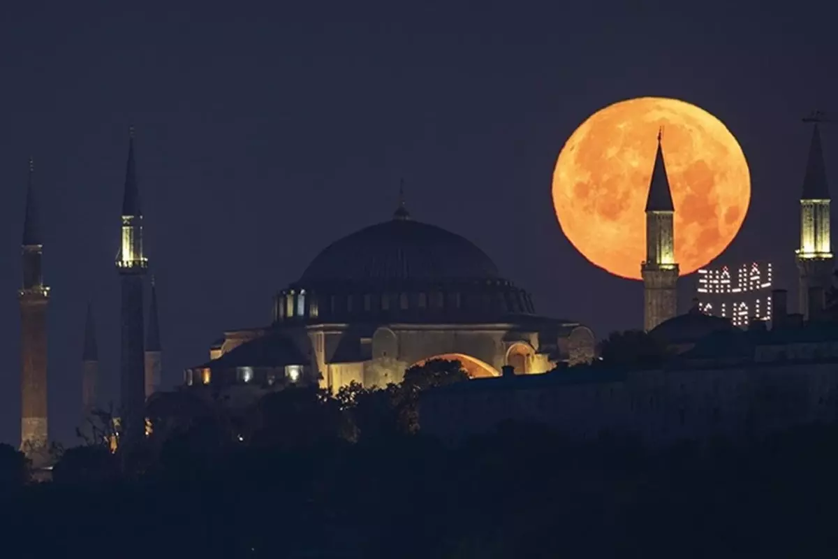 Mukaddes Üç Aylar Başlıyor