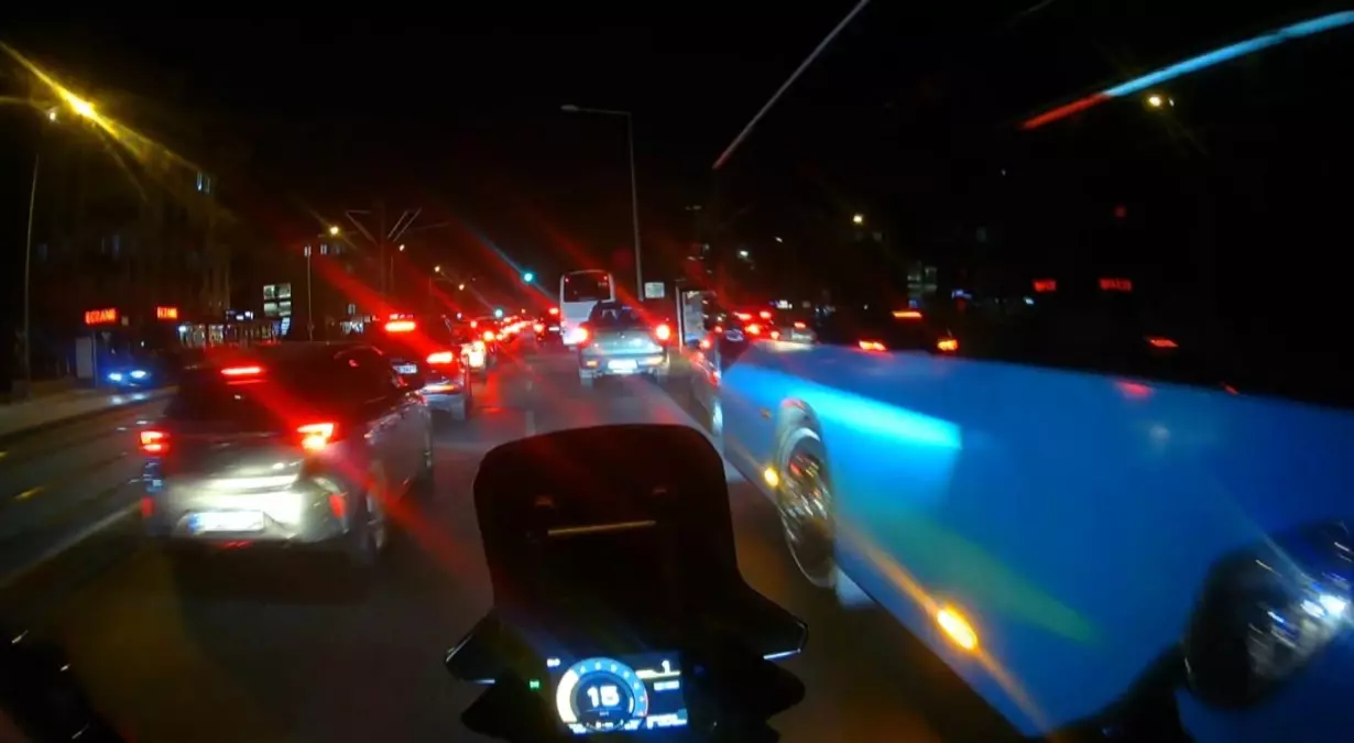 Ambulansa Yol Açan Motorcuya Takdir