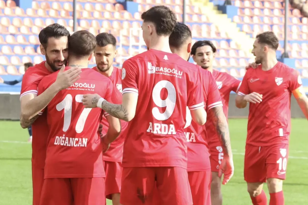 Boluspor yönetiminden futbolcuların \'\'hareketsiz\'\' protestosuna tepki