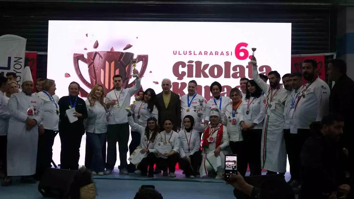 \'Chocolote Cup 2025\' Ümraniye\'de dünya mutfaklarını buluşturdu