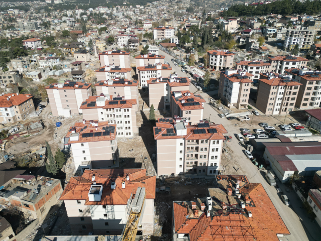 Eski mahalleler yerinde dönüşümle ayağa kalkıyor: Örnek daireler ortaya çıktı Eski mahalleler yerinde dönüşümle ayağa kalkıyor: Örnek daireler ortaya çıktı