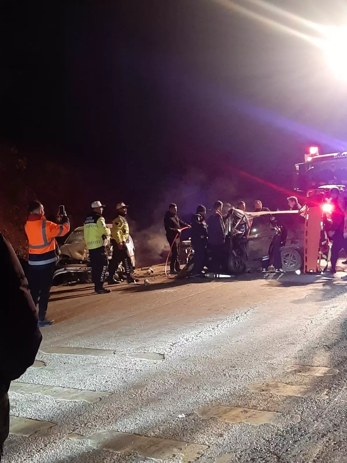 Abant Gölü Yolu\'nda Kaza: 6 Yaralı