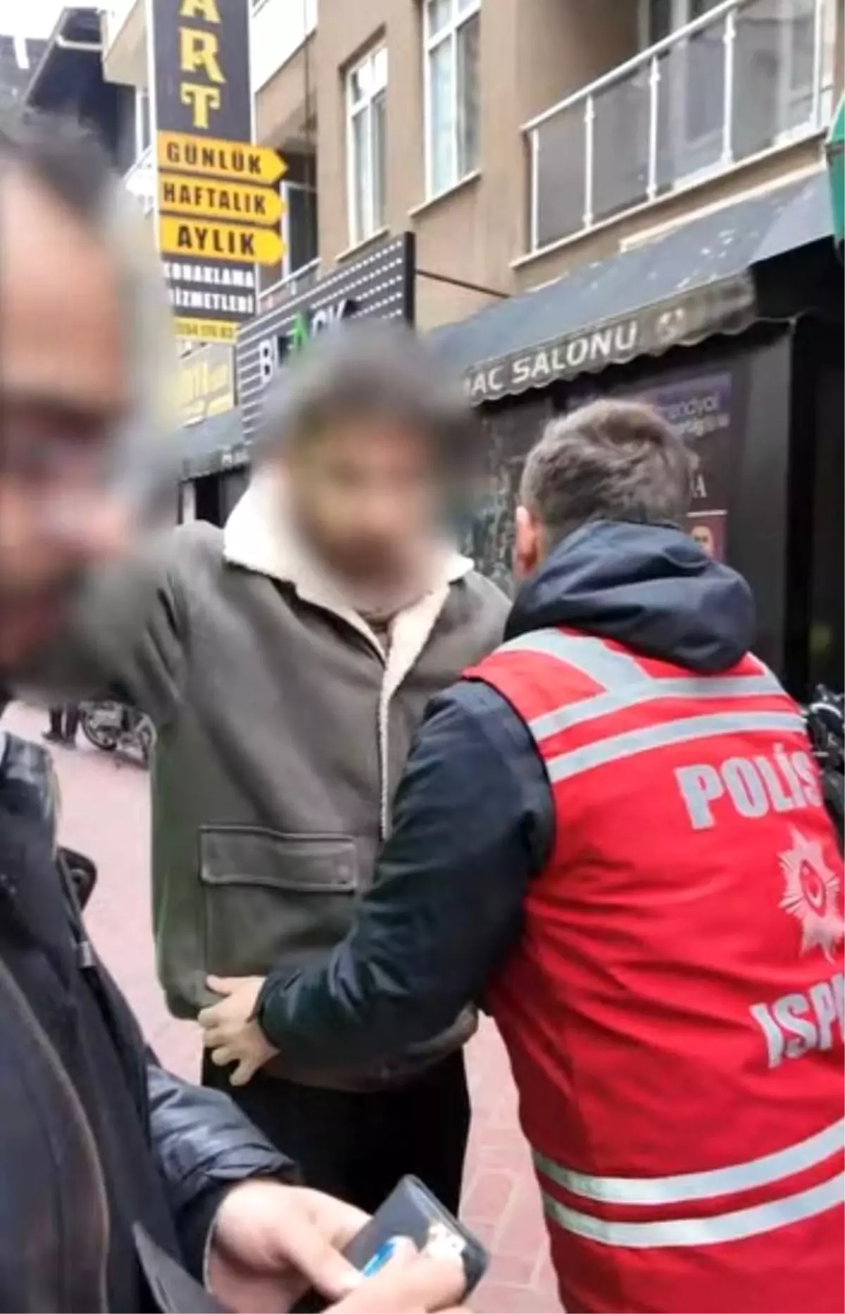 Isparta\'da 34 Aranan Şahıs Yakalandı