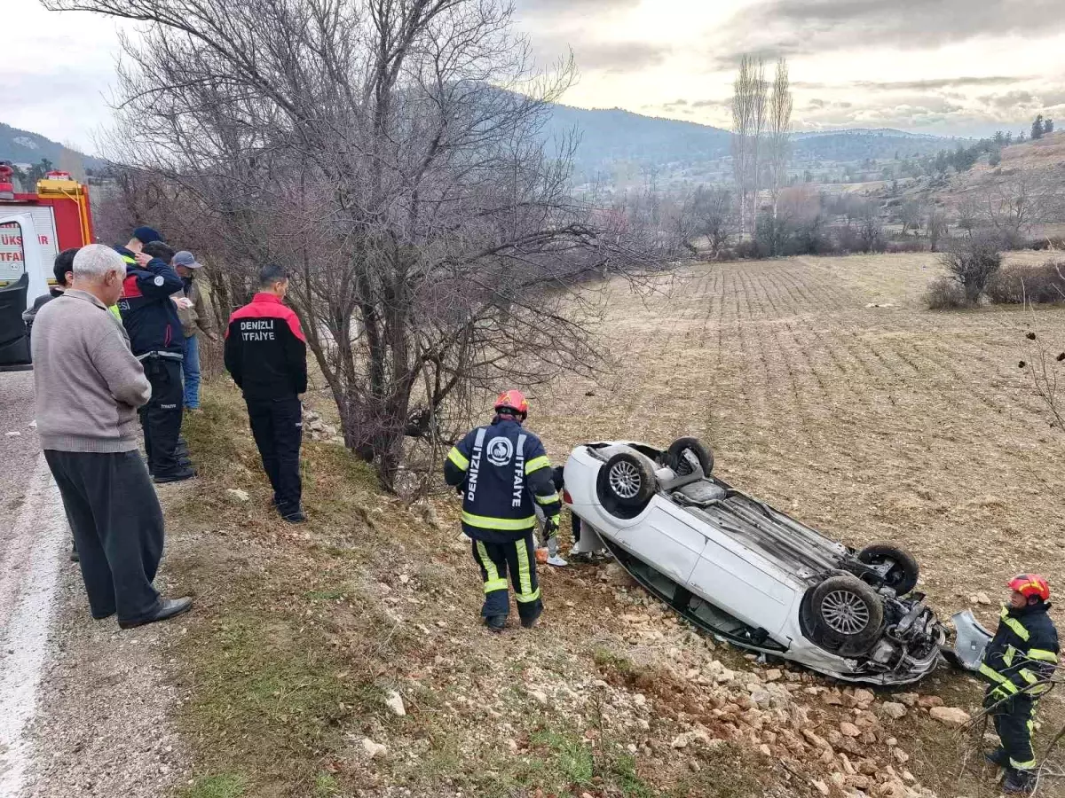 Denizli\'de Kontrolden Çıkan Araç Tarlaya Uçtu
