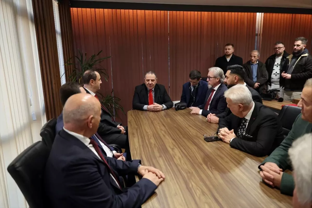 Kırçova\'da Türkçe Eğitim Günü Kutlandı