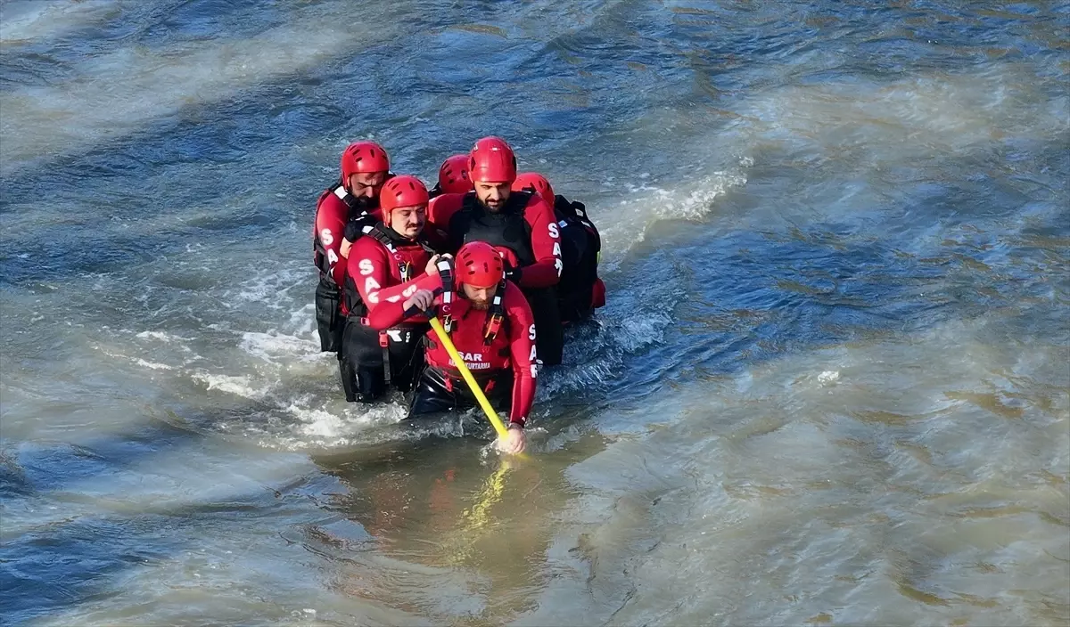Düzce\'de Sel Tatbikatı Gerçekleştirildi