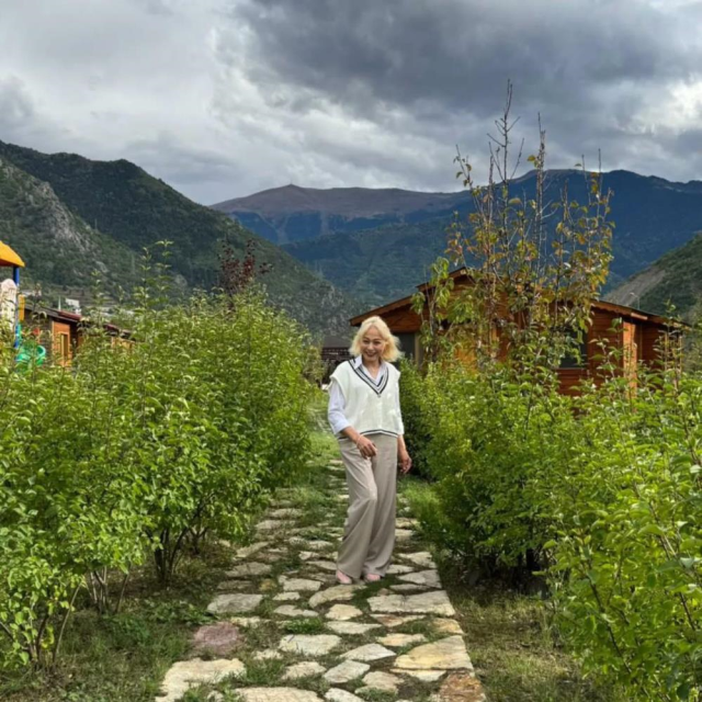 Tırla kafa kafaya çarpışan araçtaki 3 kişi feci şekilde can verdi