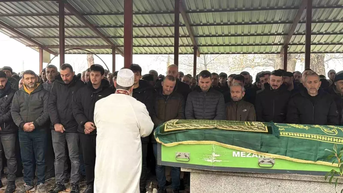 21 Yaşındaki Genç Kazada Hayatını Kaybetti