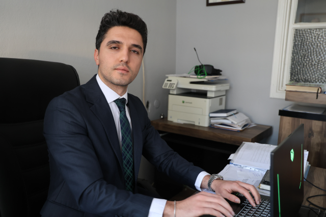 Avukat trafik cezasında yazan tutarı görünce hayatının şokunu yaşadı! 250 araba, 660 daireye denk