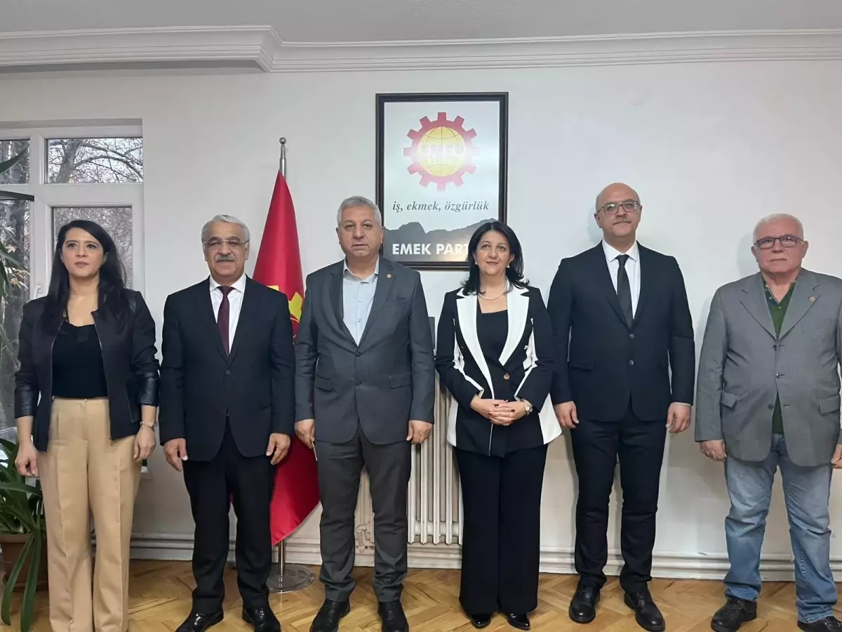 DEM Parti, EMEP ile Barış Sürecini Görüştü