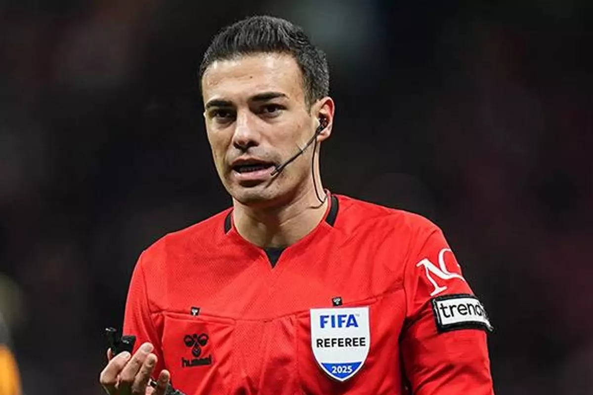 Fenerbahçe-Beşiktaş derbisinin hakemi belli oldu 