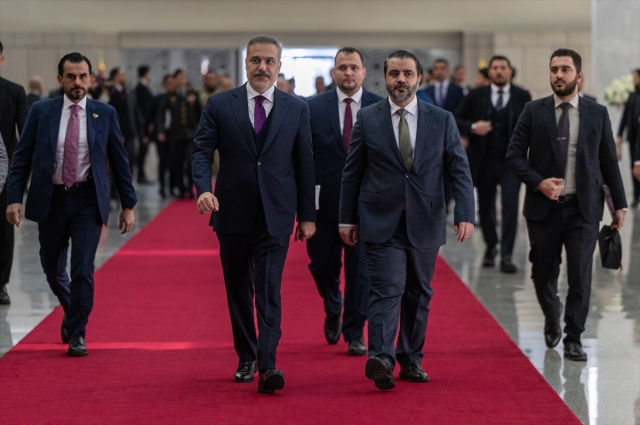 Fidan, Güler ve Kalın'dan Suriye'ye kritik ziyaret! Masadaki ana konu çok kritik