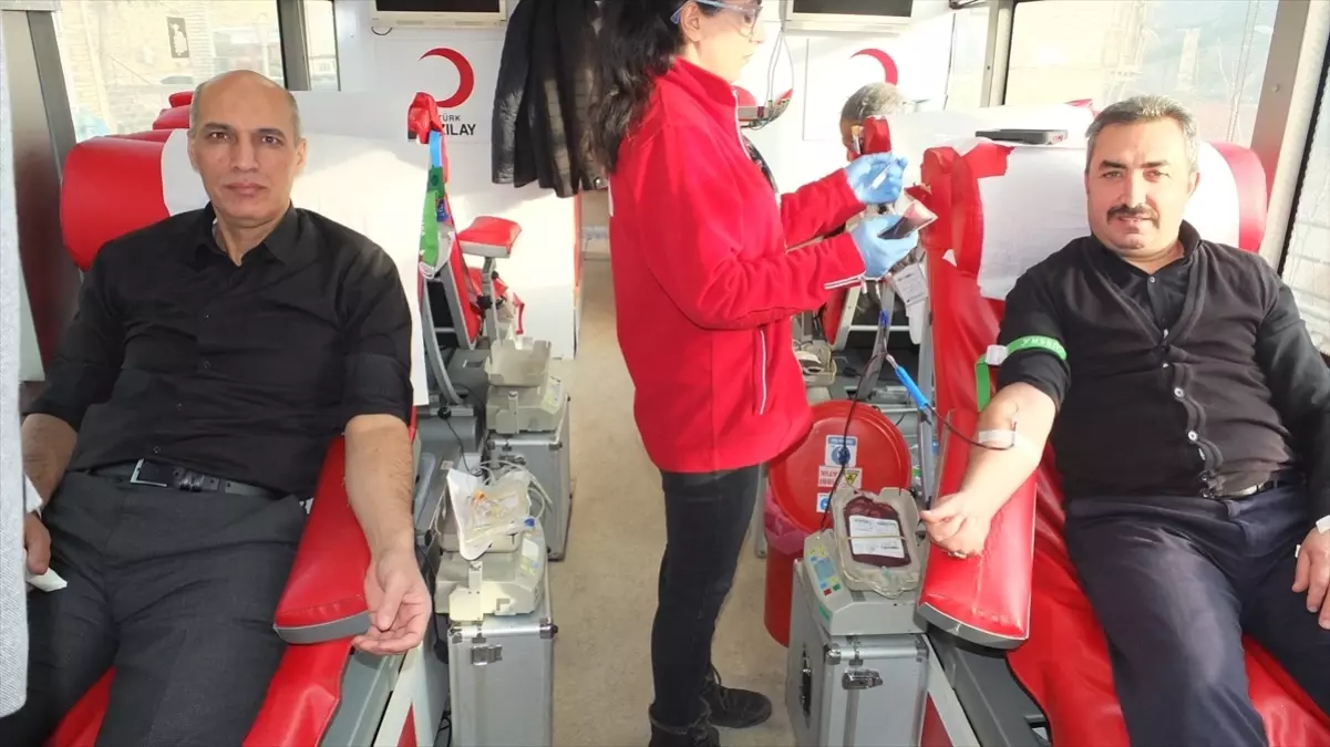 Elazığ\'da Kan Bağışı Kampanyası