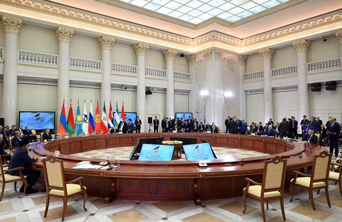 AEB Üye Ülkelerin Ticaret Hacmi 100 Milyar Doları Geçti