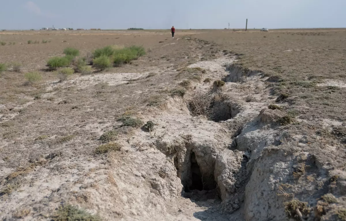 Konya Havzası'nda obruk ve yarıklar artıyor