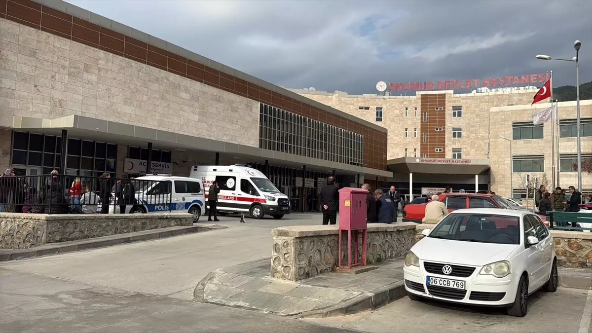 Okulda Silahlı Saldırı: Müdür Ağır Yaralı