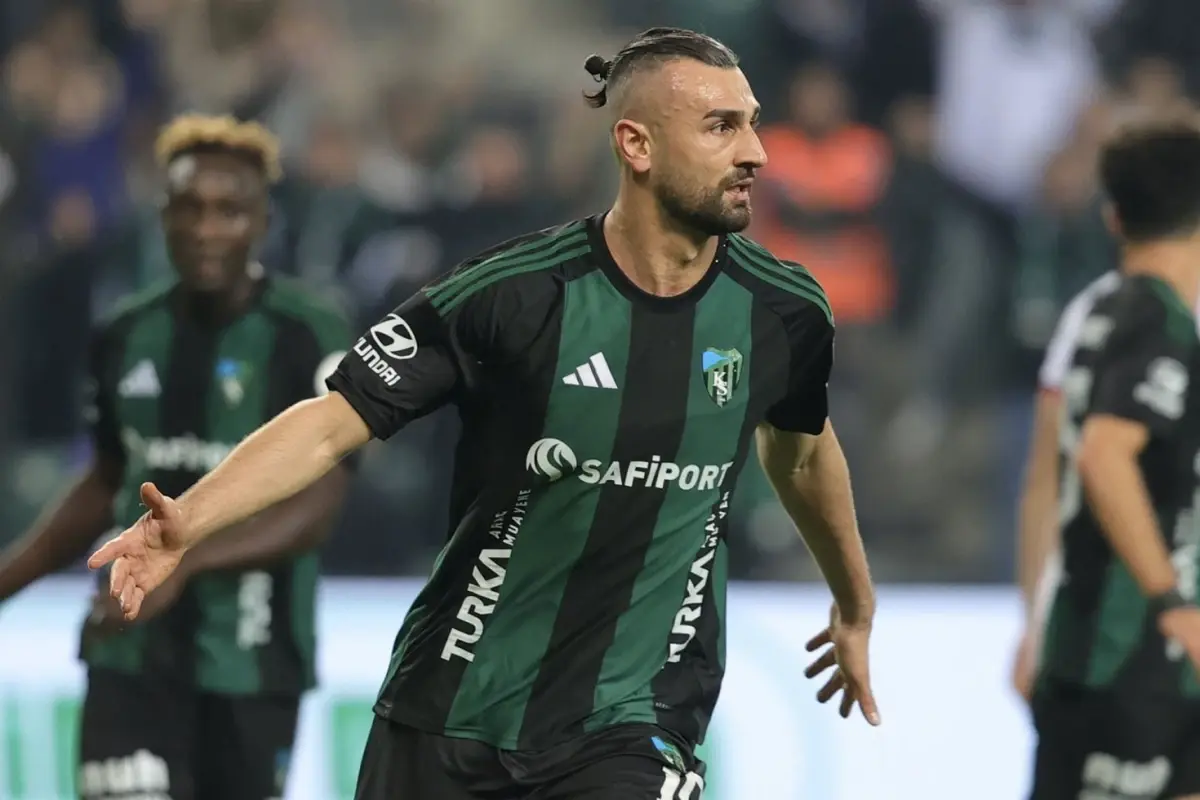 Serdar Dursun, Fenerbahçe dışında 2 kez teklif aldığı Süper Lig devini itiraf etti