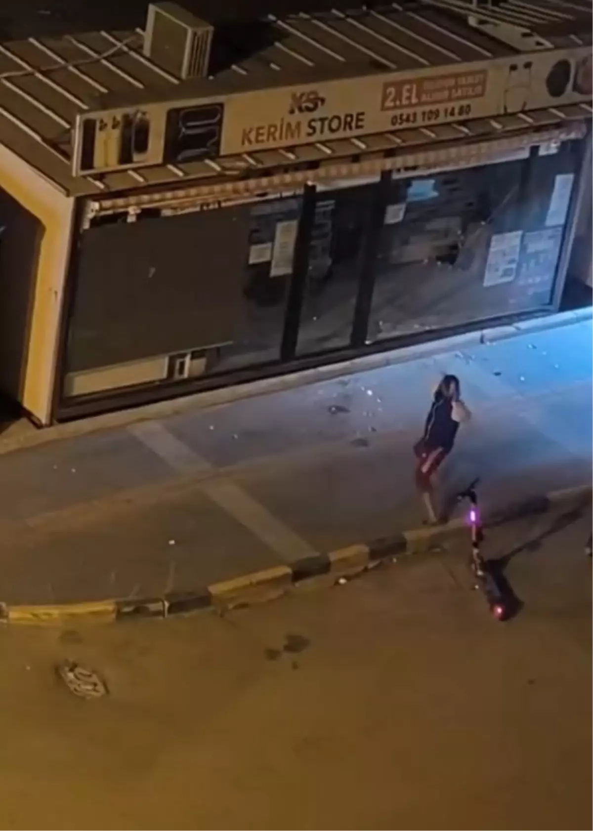 İskenderun\'da Taşlı Saldırı