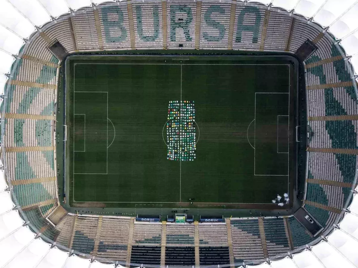 Bursaspor\'dan Görkemli Koreografi