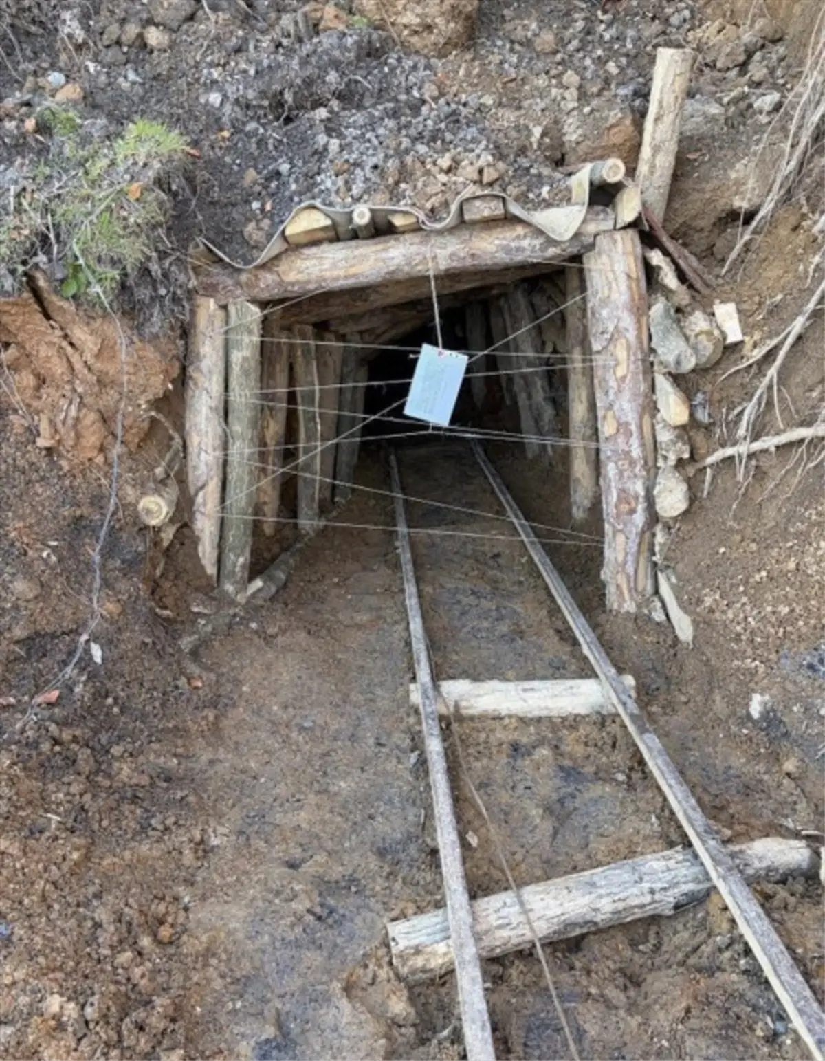 Zonguldak\'ta 7 Ruhsatsız Maden Ocağı Kapatıldı