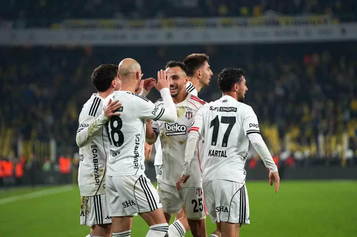 Beşiktaş\'tan Fenerbahçe\'ye Deplasmanda Galibiyet