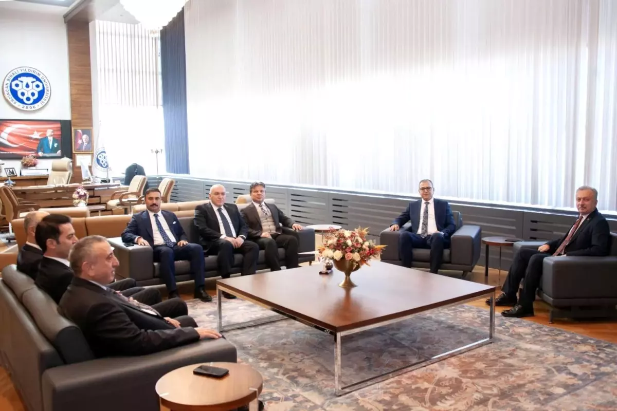 Yargı Temsilcilerinden Rektör Levent\'e Ziyaret