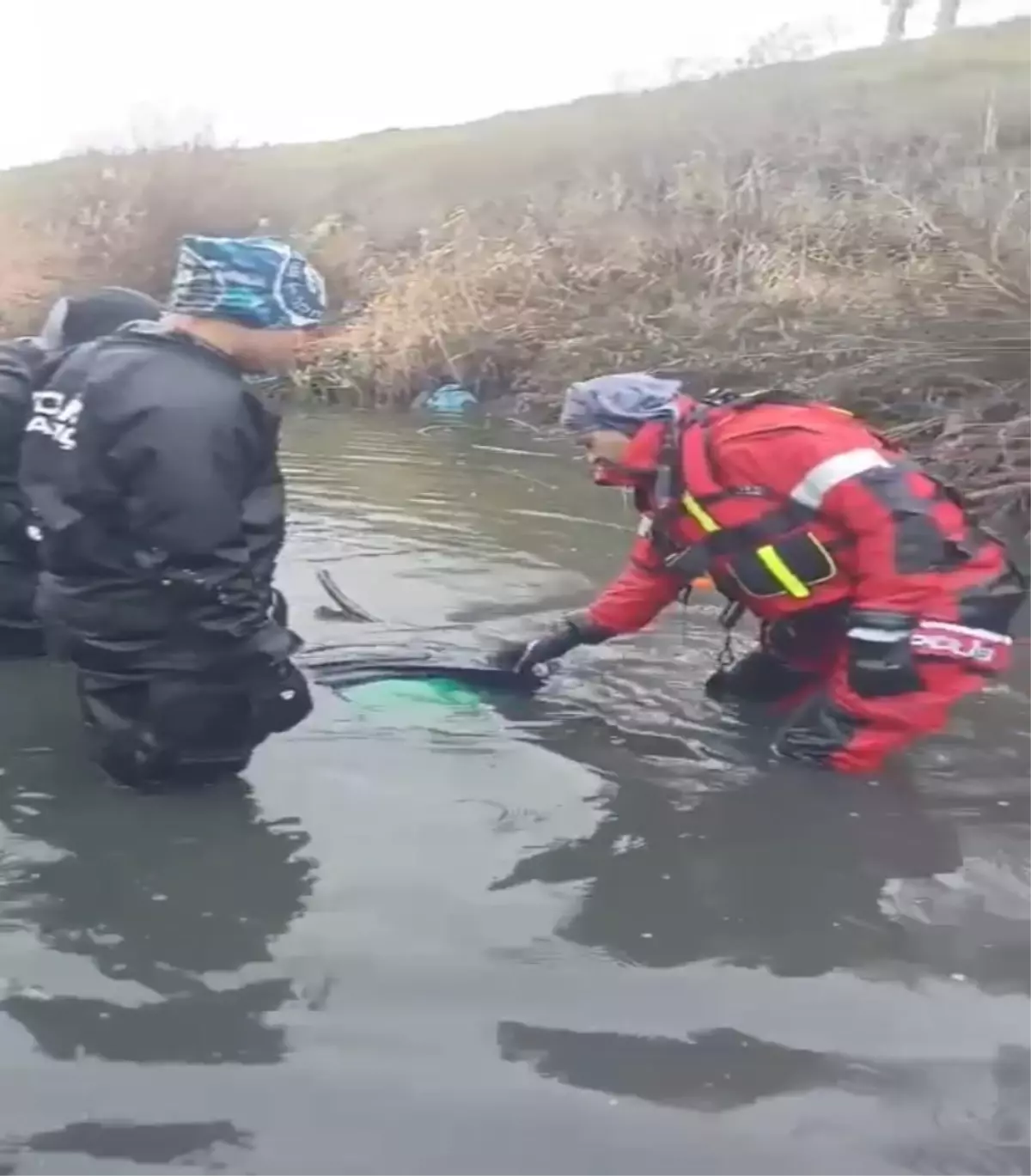 Kaybolan Öğretmenin Cansız Bedeni Bulundu