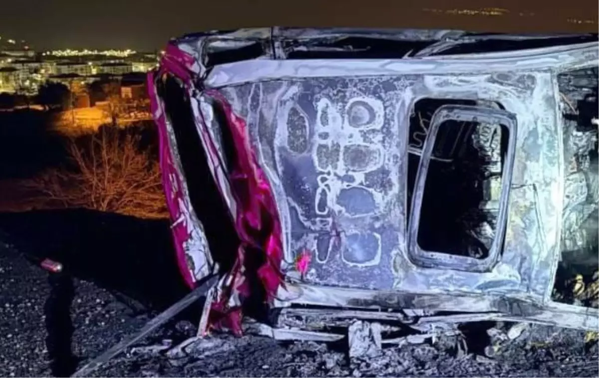 Gaziantep\'te Trafik Kazası: Sürücü Hayatını Kaybetti