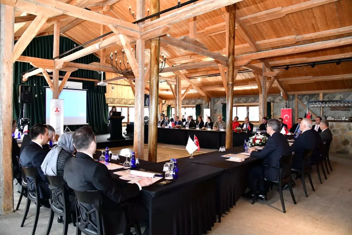 Düzensiz Göçle Mücadele Toplantısı Giresun\'da