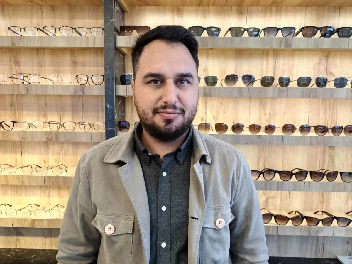 Karla Göz Koruması: Güneş Gözlüğü Şart!