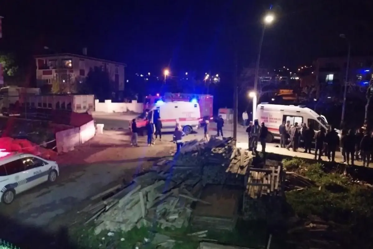 Büyükçekmece'de Motosiklet Kazası: İki Öğrenci Hayatını Kaybetti