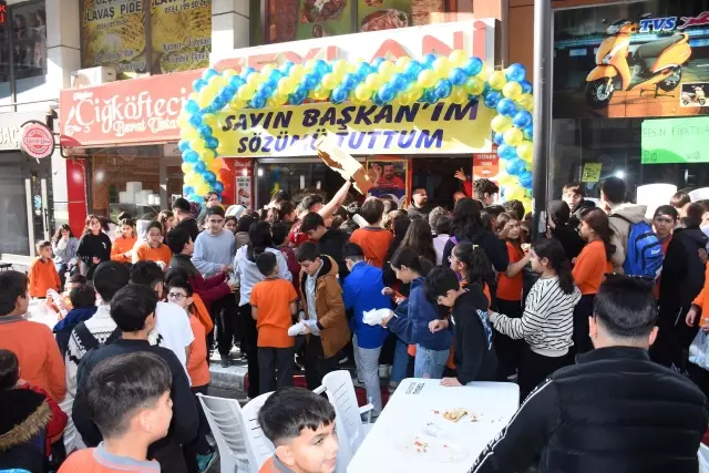 İzmirli dönerci, Sadettin Saran'a verdiği sözü tuttu