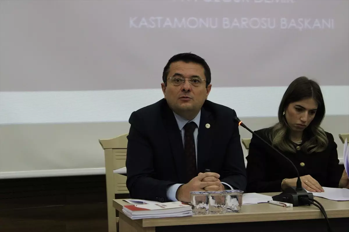 Kadınların Kariyer ve Şiddetle Mücadelesi Paneli