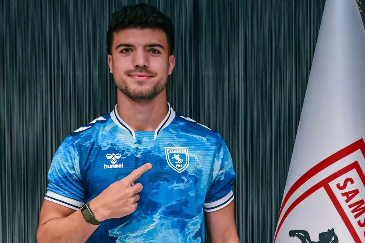 Maç sonunda gözyaşlarını tutamamıştı! Galatasaray\'a dönmek istiyor