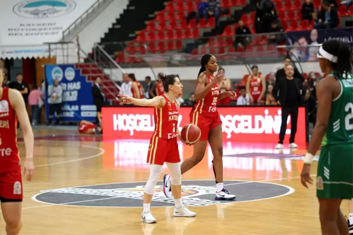 Melikgazi Basketbol\'un 12. hafta maçı taraftara ücretsiz