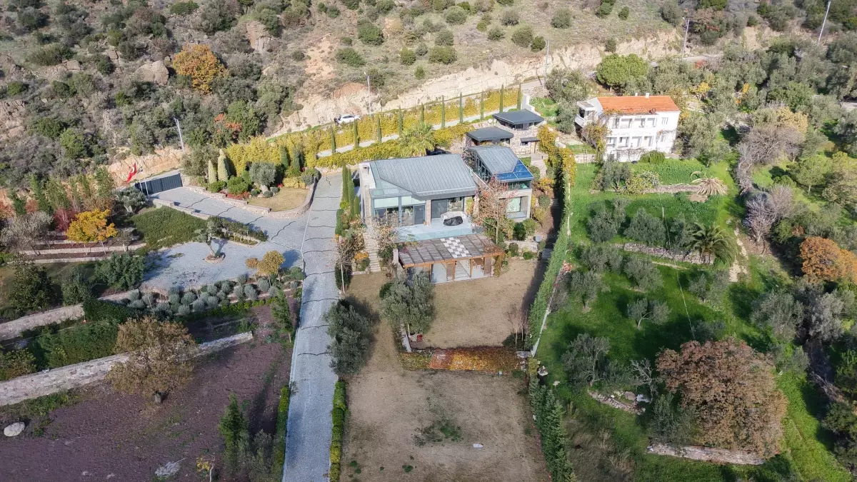 Sadettin Saran\'ın bekçisi serbest bırakıldı! İşte son günlerin en çok konuşulan villası