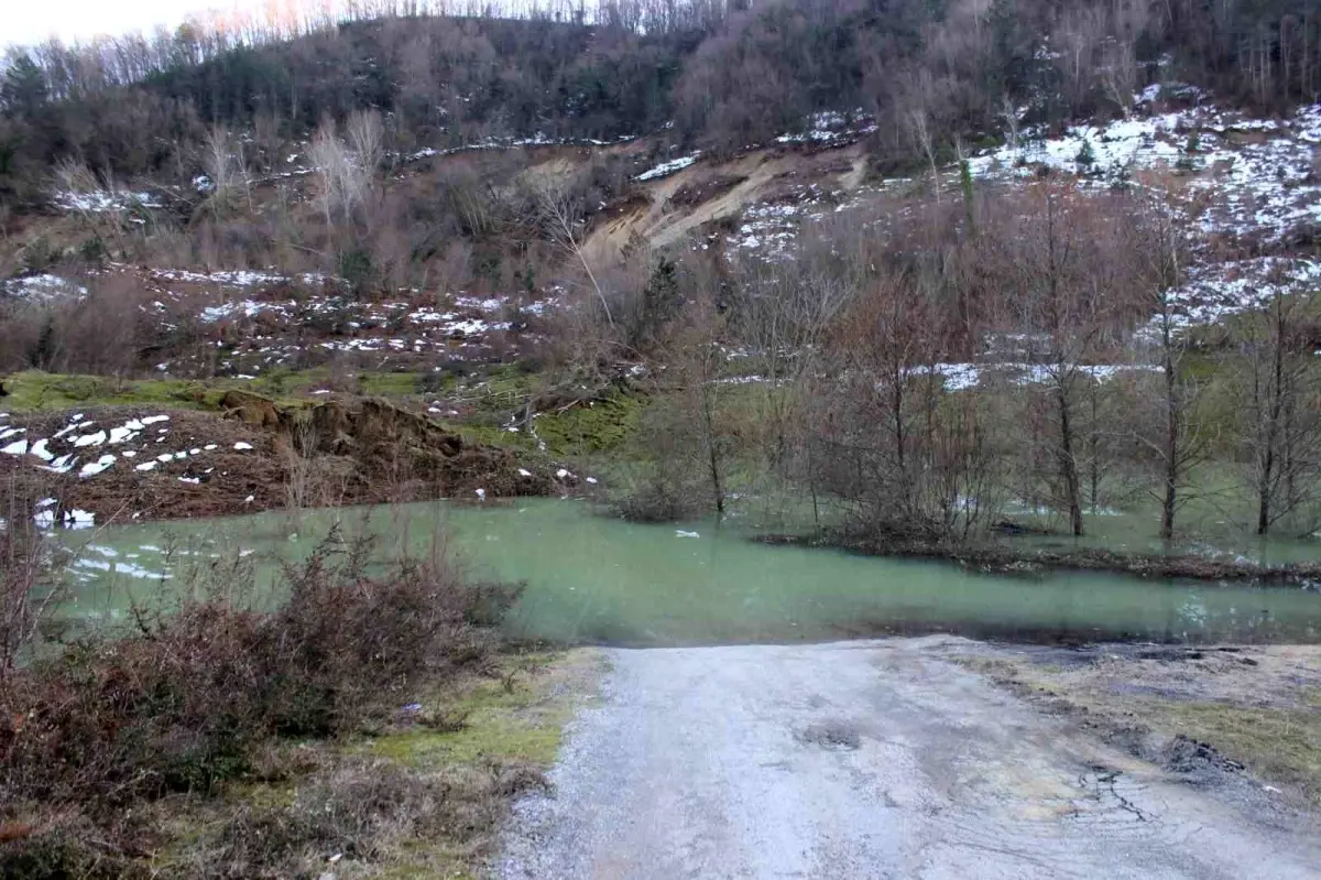 Türkeli'de Heyelan Tehlikesi: Navigasyon Faciası
