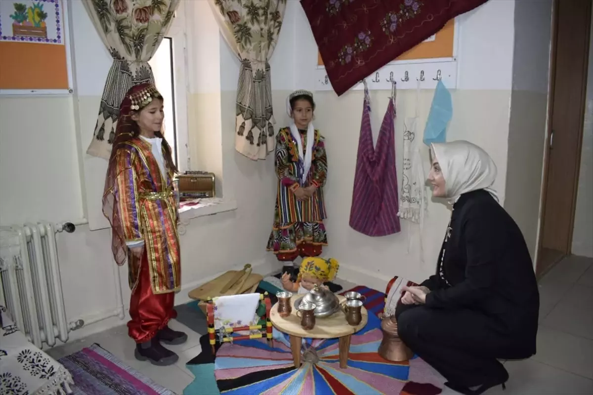 Kaymakam Çelebi, Yerli Malı Haftası\'nı Kutladı