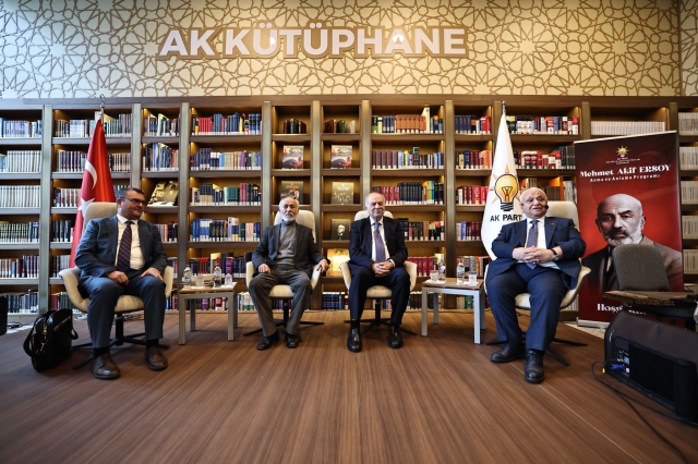 AK Parti, İstiklal Marşı Şairi Mehmet Akif Ersoy'u Vefatının 89. Yılında Andı AK Parti, İstiklal Marşı Şairi Mehmet Akif Ersoy'u Vefatının 89. Yılında Andı