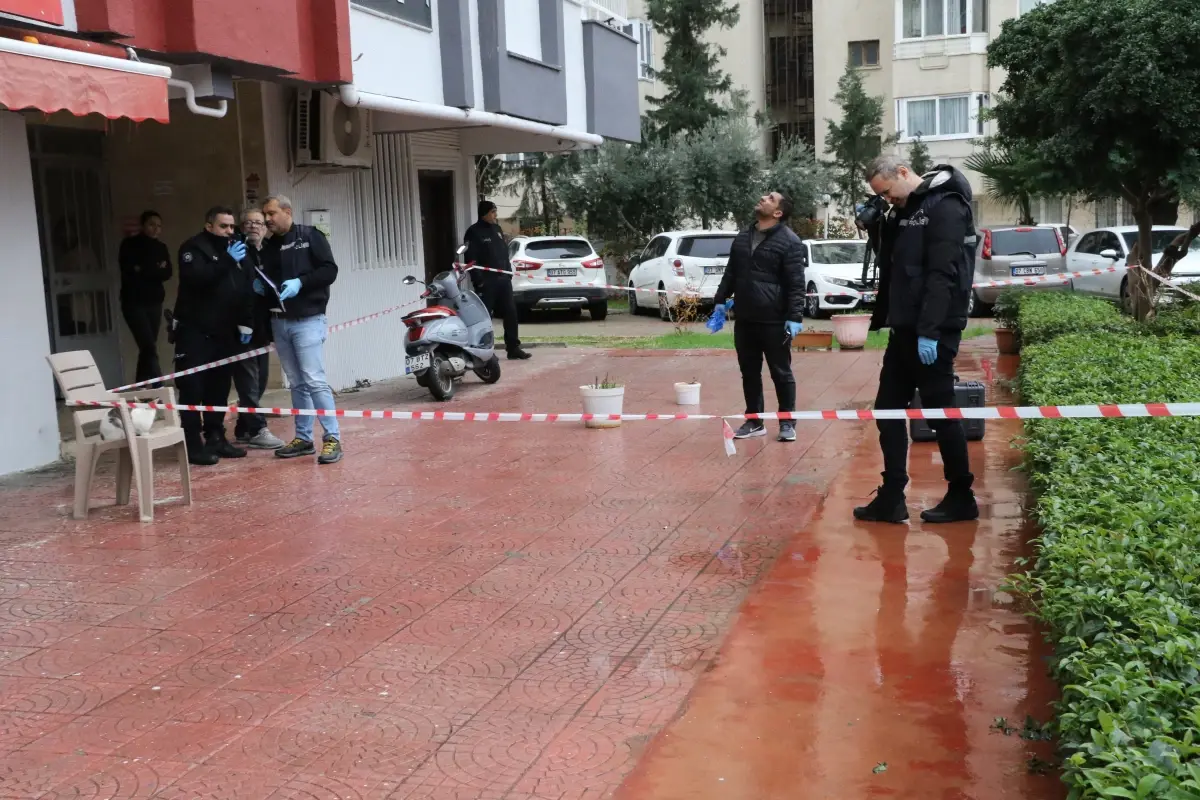 Önce oğlu sonra annesi! Bir gün arayla balkondan düşerek can verdi