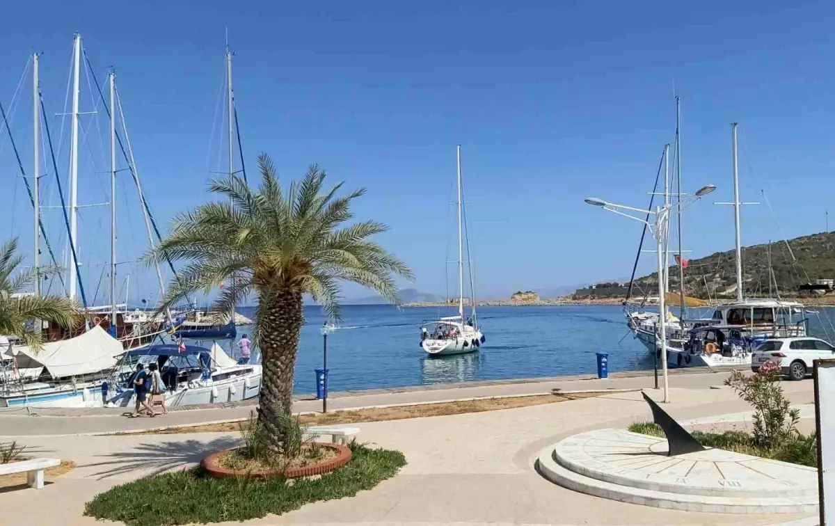 Datça Yat Limanı\'nda 1,699 Tekne Yanaştı