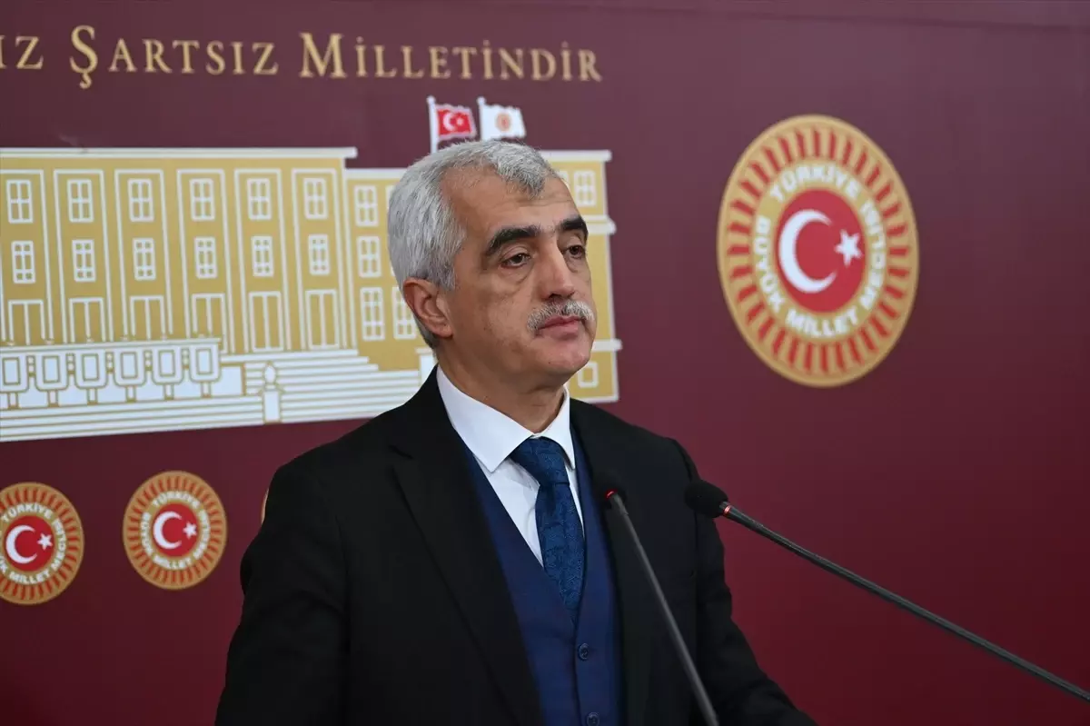 Asgari Ücret Yetersiz!