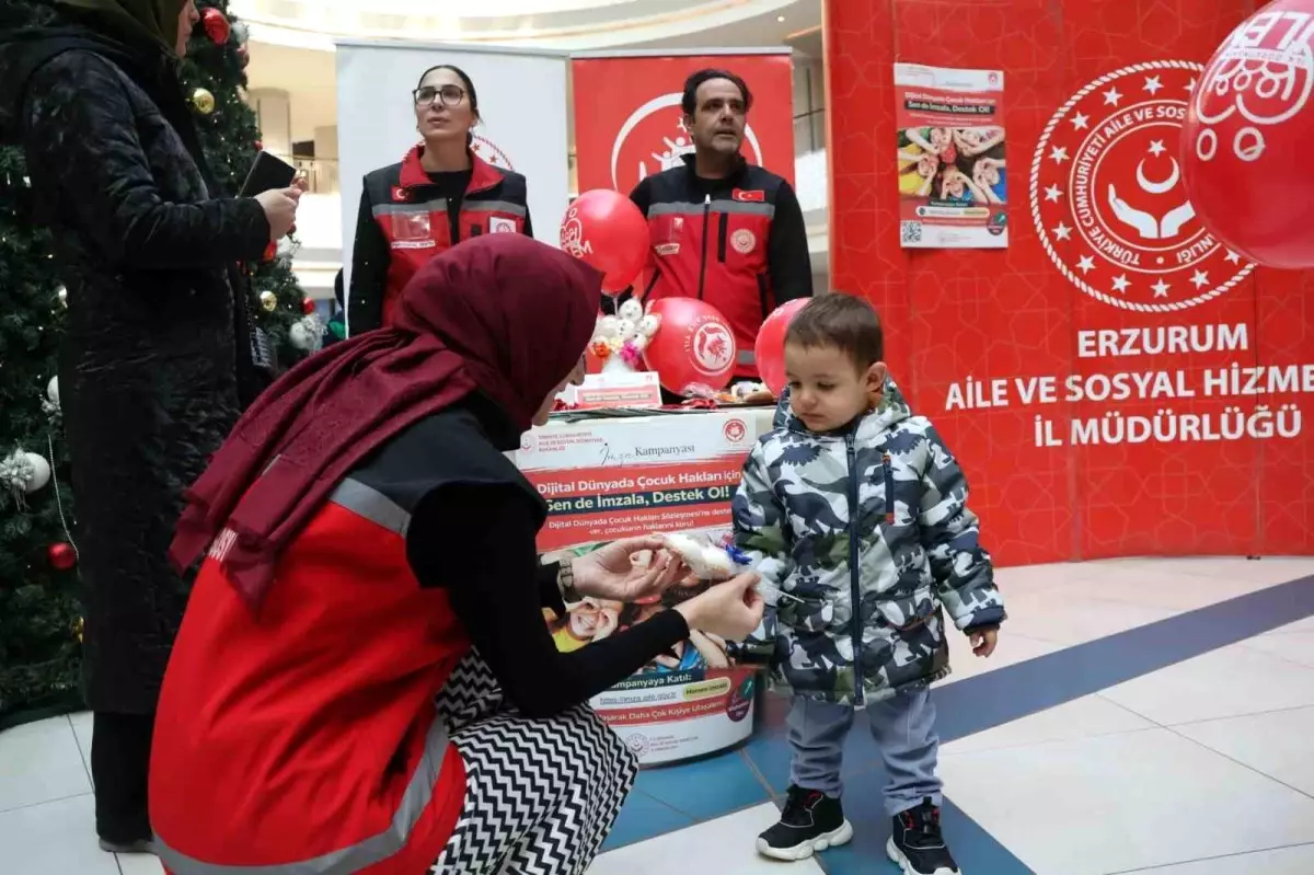 Erzurum\'da Çocuk Hakları İçin İmza Kampanyası