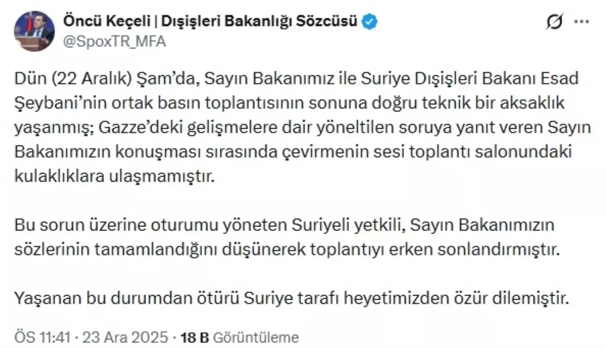 Bakanlar Basın Toplantısında Teknik Aksaklık