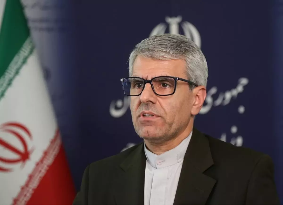 İran\'dan Uçak Kazası İçin Taziye