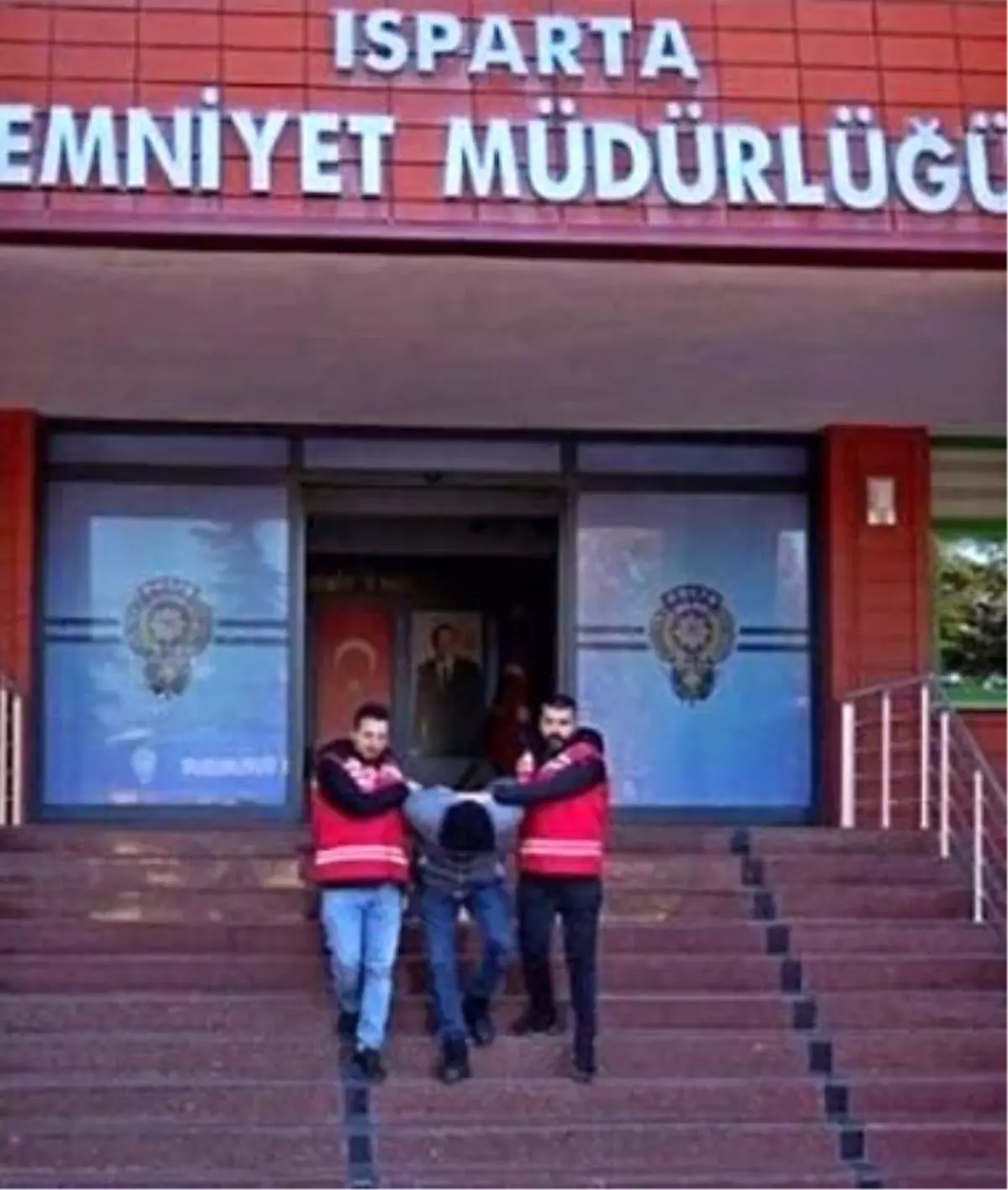 Cezaevi Firarisi Isparta\'da Yakalandı